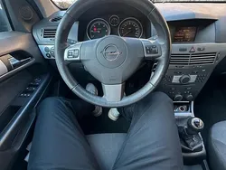 Blau Gebraucht 2007 Opel Astra Kombi | 798 € (Guter Preis)