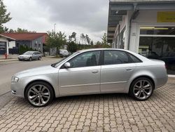 Lichtsilber metallic Gebraucht 2005 Audi A4 Limousine | 5.900 € (Fairer Preis)