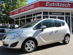 Silber Gebraucht 2011 Opel Meriva Design Edition Van / Kleinbus | 5.580 € (Fairer Preis)