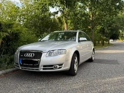 Grau Gebraucht 2008 Audi A4 Kombi | 2.400 € (Superpreis)