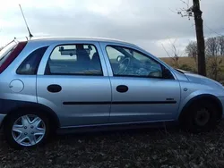 Silber Gebraucht 2003 Opel Corsa Elegance Kleinwagen | 1.100 € (Guter Preis)