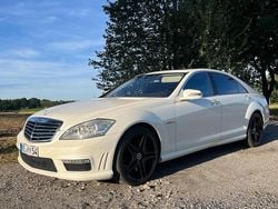 Weiß Gebraucht 2010 Mercedes S63 AMG AMG Limousine | 22.000 €