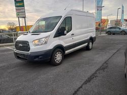 Weiß Gebraucht 2017 Ford Transit Van / Kleinbus | 9.450 €