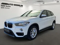 Alpinweiss iii (weiss) Gebraucht 2019 BMW X1 Advantage SUV | 19.900 € (Fairer Preis)