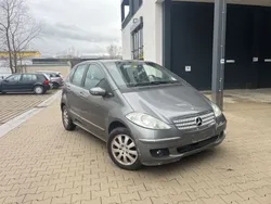 Grau Gebraucht 2008 Mercedes A180 Limousine | 1.599 € (Superpreis)