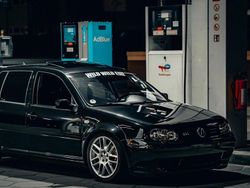 Schwarz Gebraucht 2002 VW Golf IV GTI Kleinwagen | 5.800 € (Etwas zu teuer)