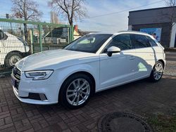 Weiß Gebraucht 2017 Audi A3 Comfort Limousine | 14.600 € (Fairer Preis)