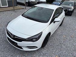 Weiß Gebraucht 2020 Opel Astra Edition Limousine | 12.990 € (Fairer Preis)