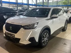 Weiß Gebraucht 2021 Peugeot 2008 GT SUV | 19.780 € (Guter Preis)
