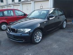 Schwarz Gebraucht 2010 BMW 116 Sport Line Kleinwagen | 2.950 € (Guter Preis)