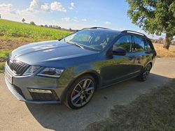 Grau Gebraucht 2019 Skoda Octavia Kombi | 18.300 € (Fairer Preis)