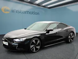 Schwarz Gebraucht 2023 Audi e-tron GT quattro Limousine | 66.799 € (Etwas zu teuer)