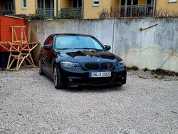 Schwarz Gebraucht 2011 BMW 325 M Sport Limousine | 16.499 €