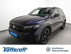Blau Gebraucht 2024 VW Touareg Style SUV | 73.850 € (Etwas zu teuer)