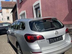 Gebraucht 2011 Opel Astra Innovation Kombi | 4.000 € (Fairer Preis)