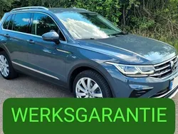 Grau Gebraucht 2021 VW Tiguan Elegance SUV | 28.500 € (Guter Preis)