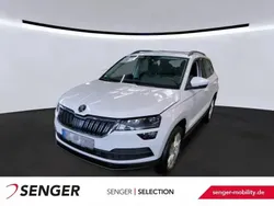 Weiß Gebraucht 2022 Skoda Karoq Style SUV | 28.880 € (Fairer Preis)