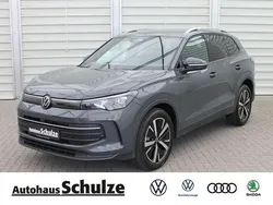 Grau Gebraucht 2025 VW Tiguan Goal SUV | 51.850 € (Teuer)
