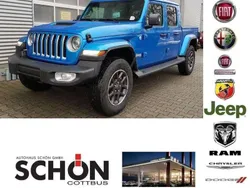 Hydro blue pearl coat Gebraucht 2022 Jeep Gladiator Overland SUV | 69.900 €