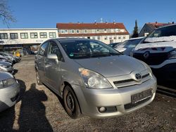 Silber Gebraucht 2005 Toyota Corolla Verso Sol Van / Kleinbus | 2.990 € (Guter Preis)