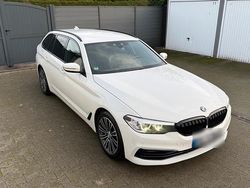Weiß Gebraucht 2018 BMW 530 Kombi | 16.000 € (Fairer Preis)