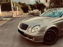 Braun Gebraucht 2005 Mercedes E200 AMG Limousine | 7.444 € (Teuer)