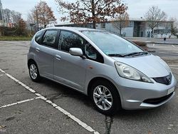 Silber Gebraucht 2010 Honda Jazz Kleinwagen | 3.650 € (Fairer Preis)