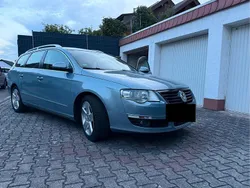 Grau Gebraucht 2009 VW Passat Highline Kombi | 3.500 € (Fairer Preis)