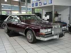 Rot Gebraucht 1985 Cadillac Seville Limousine | 24.900 €