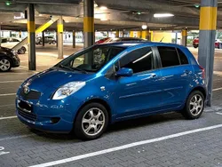 Blau Gebraucht 2006 Toyota Yaris Kleinwagen | 3.300 € (Etwas zu teuer)