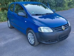 Blau Gebraucht 2009 VW Fox Kleinwagen | 2.600 € (Etwas zu teuer)