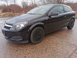 Schwarz Gebraucht 2009 Opel Astra GTC Selection Limousine | 2.990 € (Fairer Preis)