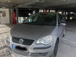 Grau Gebraucht 2009 VW Polo Trendline Kleinwagen | 2.500 € (Guter Preis)