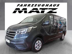 Grau Gebraucht 2024 Renault Trafic Van | 38.975 € (Etwas zu teuer)