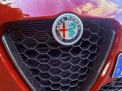 Rot Gebraucht 2021 Alfa Romeo Giulia Competizione Limousine | 35.999 € (Etwas zu teuer)