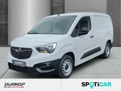 Weiß Gebraucht 2023 Opel Combo Basis Van / Kleinbus | 20.990 € (Fairer Preis)