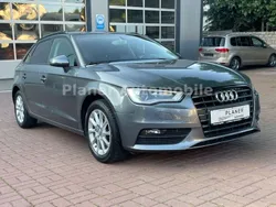 Grau Gebraucht 2014 Audi A3 Sportback Attraction Limousine | 13.500 € (Guter Preis)