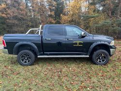 Schwarz Gebraucht 2014 Dodge Ram Abholung | 26.500 € (Guter Preis)