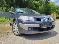Blau Gebraucht 2006 Renault Mégane Cabriolet Cabrio | 690 € (Superpreis)