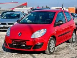 Rot Gebraucht 2007 Renault Twingo Authentique Kleinwagen | 3.450 € (Teuer)
