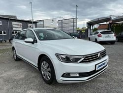 Pure white Gebraucht 2019 VW Passat Trendline Kombi | 9.900 € (Superpreis)