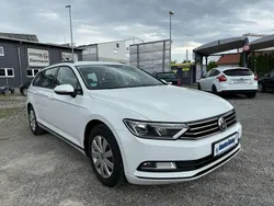 Pure white Gebraucht 2019 VW Passat Trendline Kombi | 9.900 € (Superpreis)