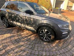 Grau Gebraucht 2020 VW T-Roc United SUV | 23.500 € (Fairer Preis)