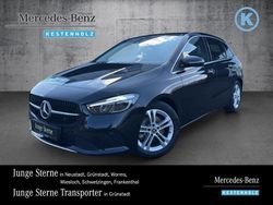 Schwarz Gebraucht 2023 Mercedes B220 Progressive Van / Kleinbus | 37.660 € (Fairer Preis)