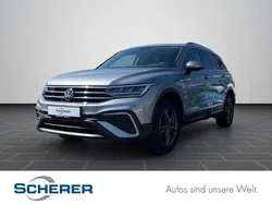 Pyrit silber metallic (metallic) Gebraucht 2022 VW Tiguan Allspace Life SUV | 32.980 € (Superpreis)