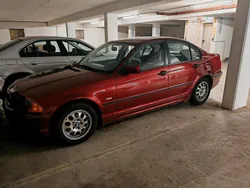 Rot Gebraucht 1999 BMW 318 Limousine | 2.000 €
