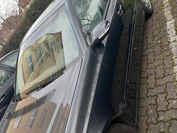 Schwarz Gebraucht 2001 Mercedes E240 Limousine | 5.000 € (Etwas zu teuer)