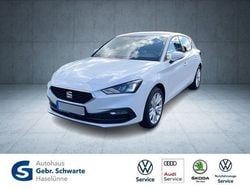 Weiß Gebraucht 2025 Seat Leon Style Limousine | 28.190 € (Guter Preis)