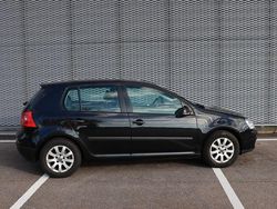 Schwarz Gebraucht 2004 VW Golf IV Limousine | 2.400 € (Fairer Preis)