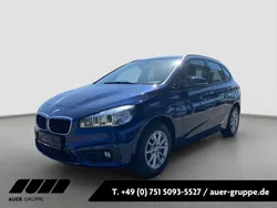 Blau Gebraucht 2017 BMW 218 Active Tourer Advantage Van / Kleinbus | 16.490 € (Fairer Preis)